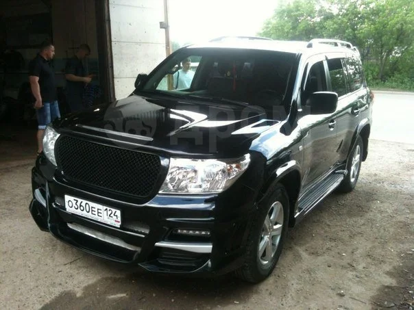 картинка Обвес WALD Black Bison Toyota Land Cruiser 200 магазин  StreetTuning 