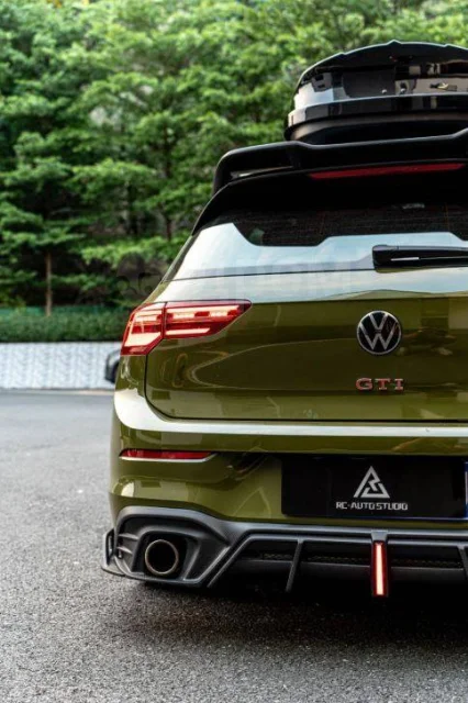 картинка Диффузор на задний бампер для Volkswagen GTI MK8 и R-line магазин  StreetTuning 