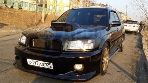 картинка Комплект обвесов Liberal для Subaru Forester SG магазин  StreetTuning 