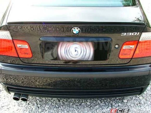 картинка Лип спойлер на крышку багажника для BMW E46 магазин  StreetTuning 