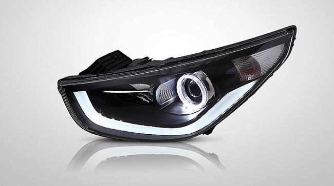 картинка Передние фары для Hyundai IX35 (Tucson) 2010-2015 магазин  StreetTuning 