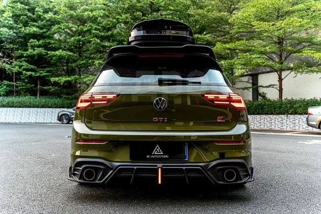 картинка Диффузор на задний бампер для Volkswagen GTI MK8 и R-line магазин  StreetTuning 
