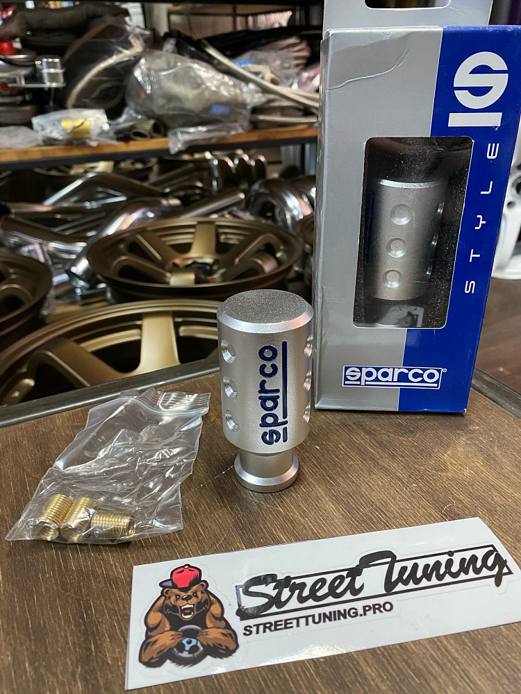 картинка Ручка КПП Sparco Style серебристая "Универсальная" от магазина  StreetTuning