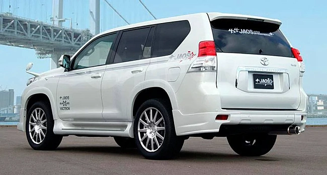 картинка Комплект накладок Jaos для Land Cruiser Prado 150 магазин  StreetTuning 