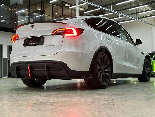 картинка Диффузор на задний бампер для Tesla Model Y магазин  StreetTuning 
