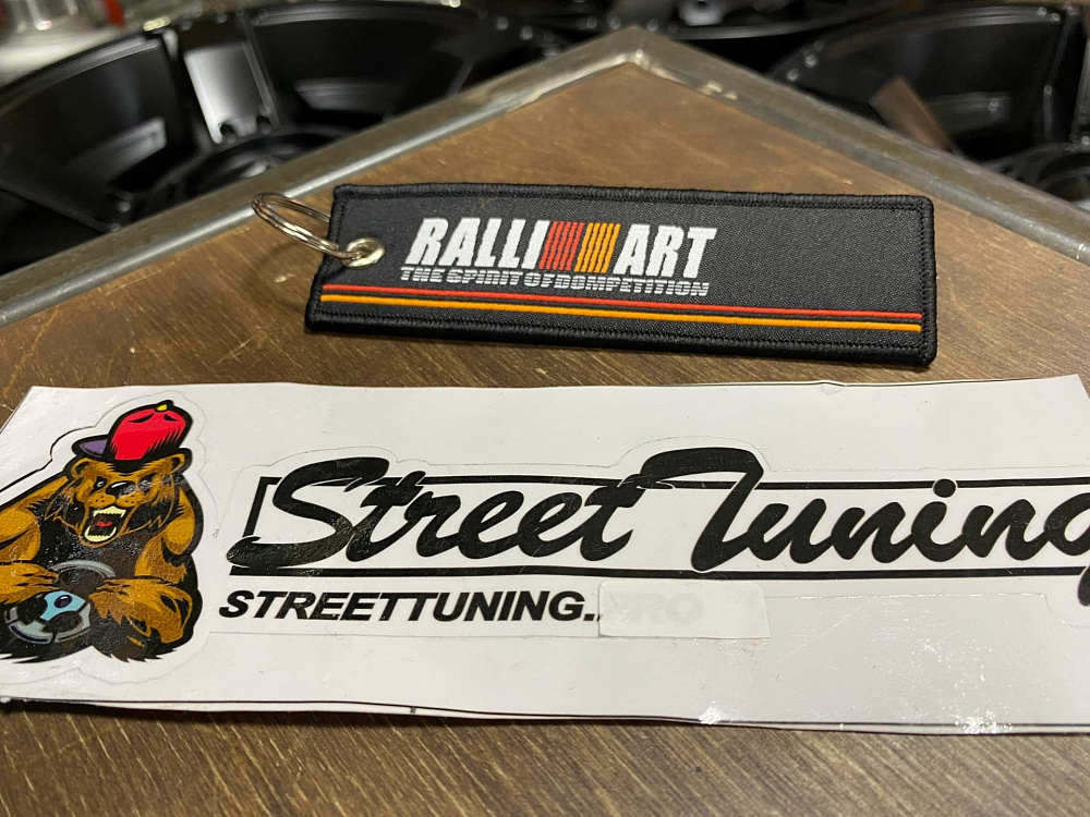 картинка Брелок для Ключей RALLIART - тканевый от магазина  StreetTuning
