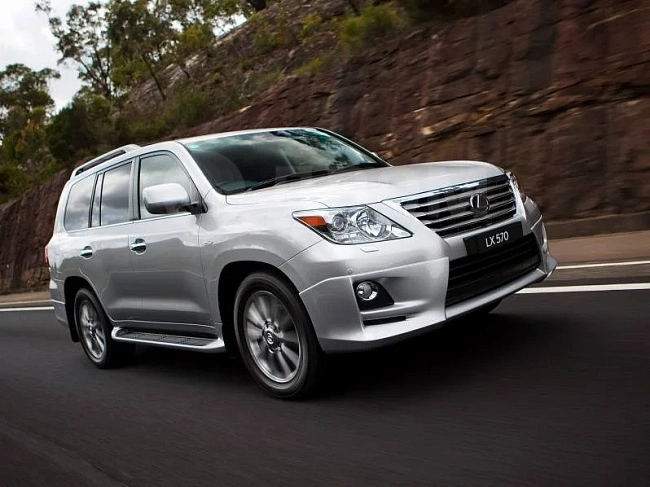 картинка Накладка на передний и задний бампер Luxury Sport для Lexus LX570 магазин  StreetTuning 