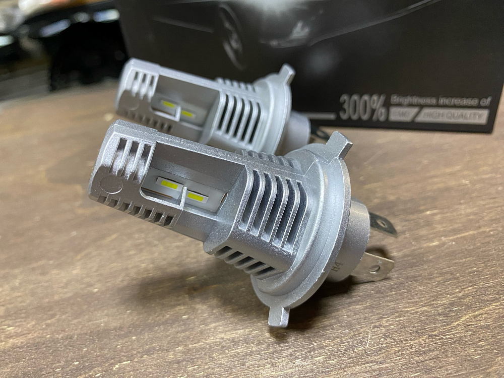 картинка Светодиодные лампы Sanvi Smart Led - H4 5500к, комплект 2 шт от магазина  StreetTuning