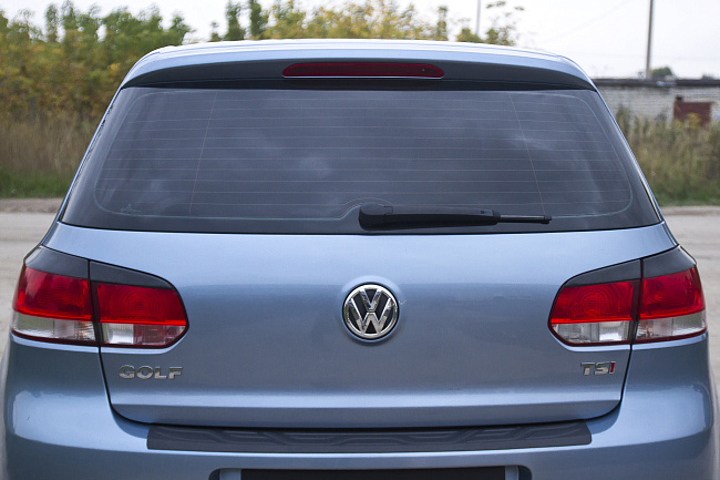 картинка Volkswagen  Golf VI 2009-2012 Накладки на задние фонари (реснички) компл.-2 шт. магазин  StreetTuning 