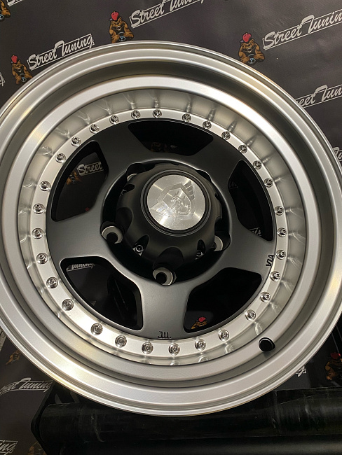 картинка Новые диски Off Road с полкой R15 J7 ET (-10) 5x139,7 магазин  StreetTuning 