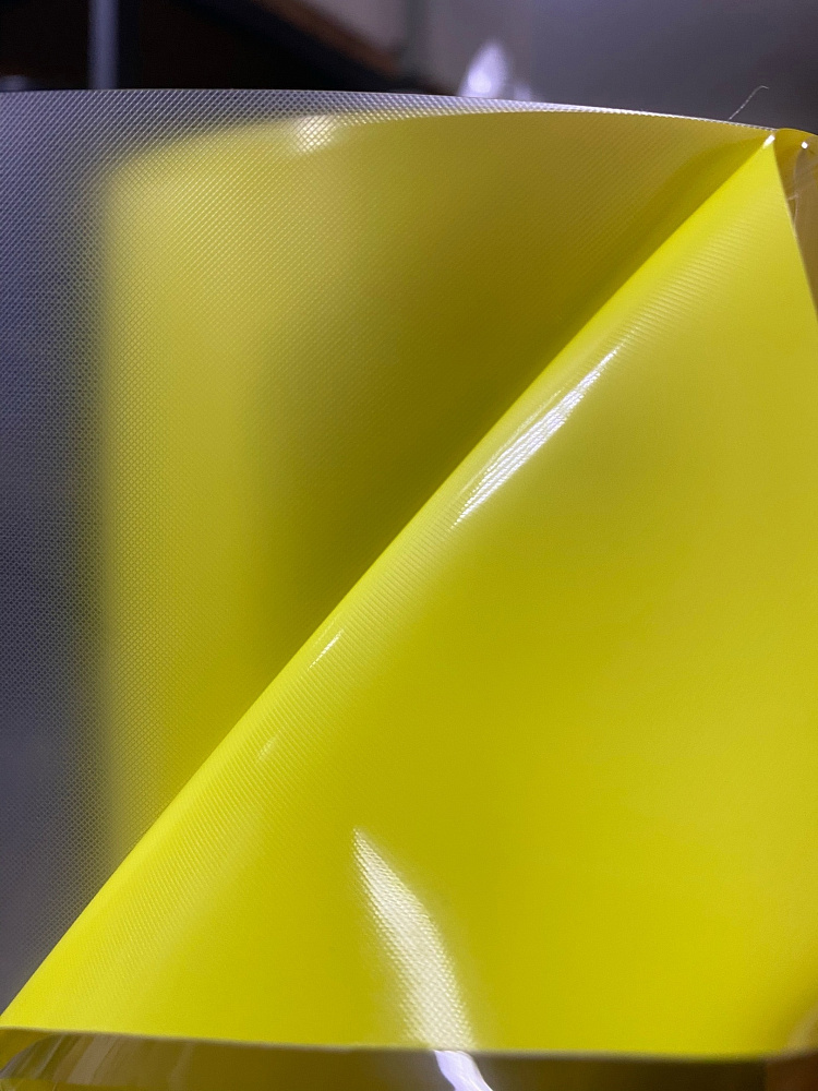 картинка Пленка виниловая желтый глянец - Carbins Gloss Lemon Yellow, рулон 18м от магазина  StreetTuning
