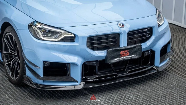 картинка Сплиттер (губа) на передний бампер для BMW M2 и M2C G8, карбон глянец магазин  StreetTuning 