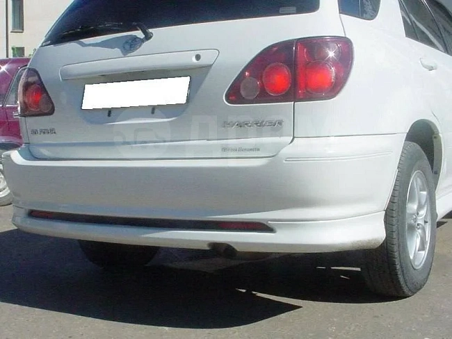 картинка Комплект широких накладок для Toyota Hurrier 10 магазин  StreetTuning 