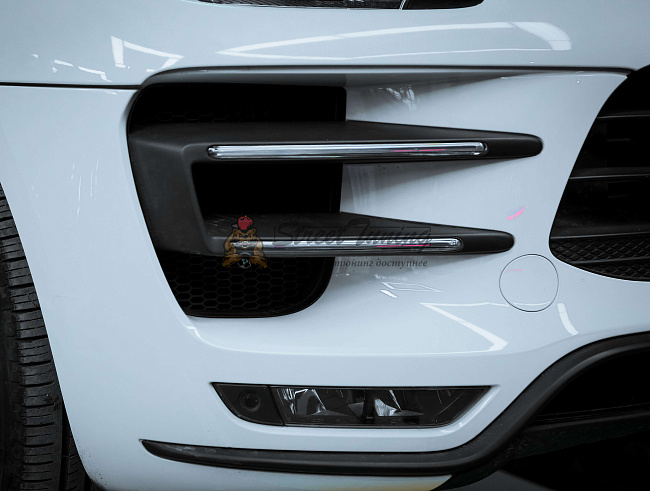картинка Нижняя накладка заднего бампера TechArt для Porsche Macan 95B.1/95B.2 (2014–2021) магазин  StreetTuning 