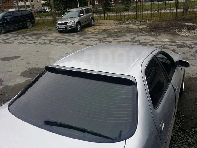 картинка Спойлер на заднее стекло для Toyota Cresta 90 магазин  StreetTuning 