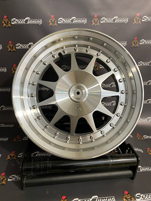 картинка Новые диски Hartge R15 J7.5 ET25 4x100/114.3 Silver магазин  StreetTuning 