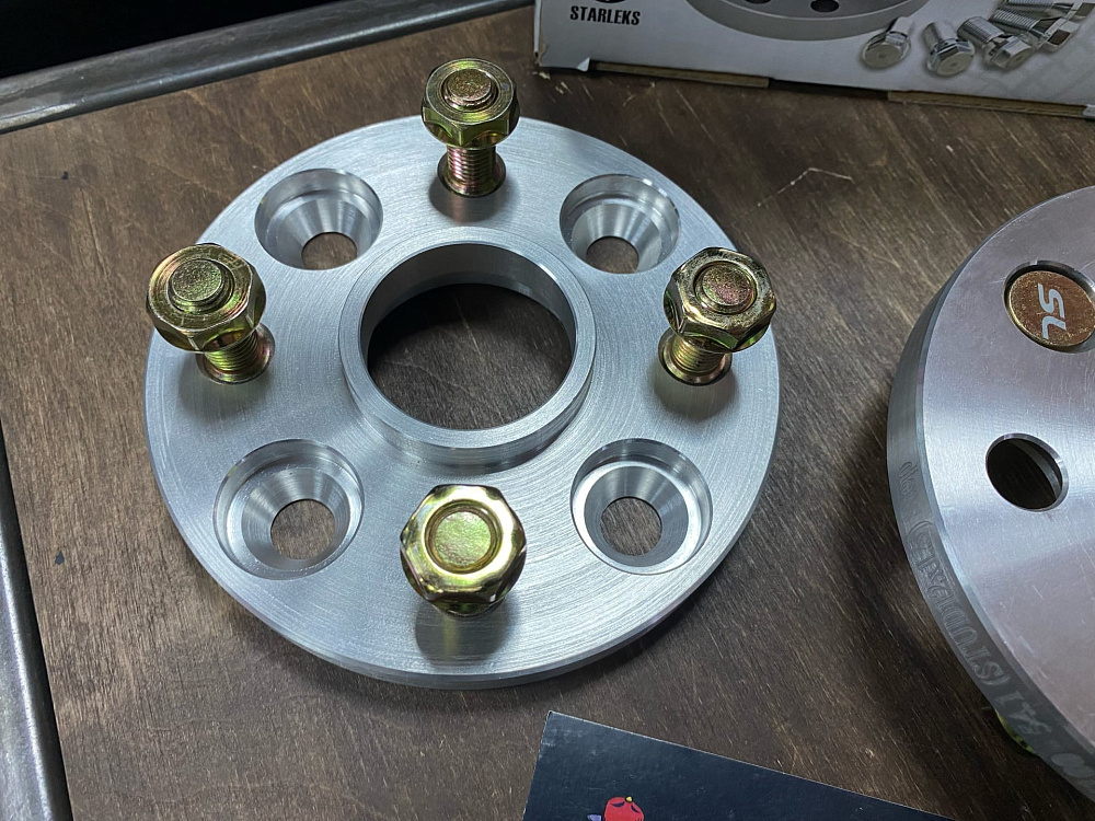 картинка Проставка Starleks 15 мм 4x100 12x1.5 цо 54.1 от магазина  StreetTuning