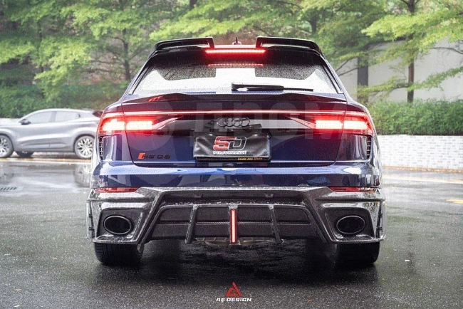 картинка Задний диффузор Audi RSQ8 2021 со стоп сигналом магазин  StreetTuning 