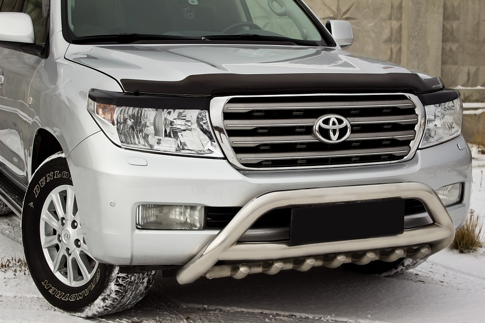 картинка Toyota LC 200 2007—2011 Накладки на передние фары (реснички) компл.-2 шт. от магазина  StreetTuning
