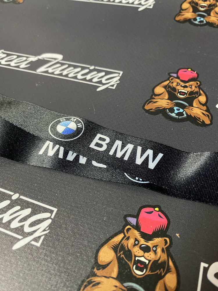 картинка Шнурок для ключей BMW "тканевый", черный от магазина  StreetTuning