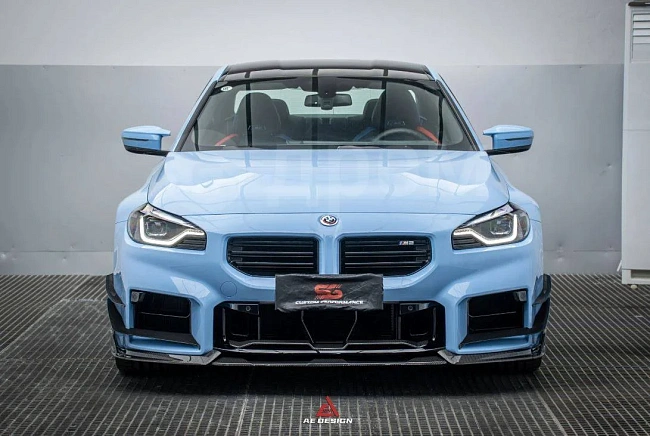 картинка Сплиттер (губа) на передний бампер для BMW M2 и M2C G8, карбон глянец магазин  StreetTuning 