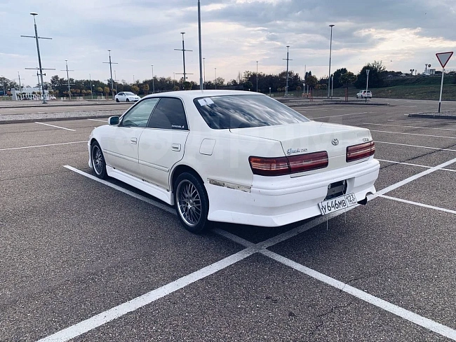 картинка Комплект обвесов Uras для Toyota Mark 2 100 магазин  StreetTuning 