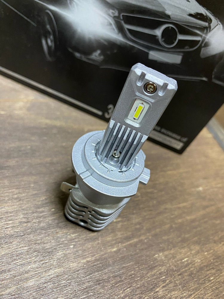 картинка Светодиодные лампы Sanvi Smart Led - H7 5500к, комплект 2 шт от магазина  StreetTuning