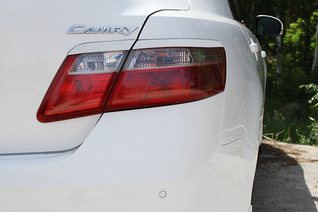 картинка Toyota Camry V40 (рестайлинг) 2009—2011 Накладки на задние фары (реснички) компл.-2 шт. магазин  StreetTuning 