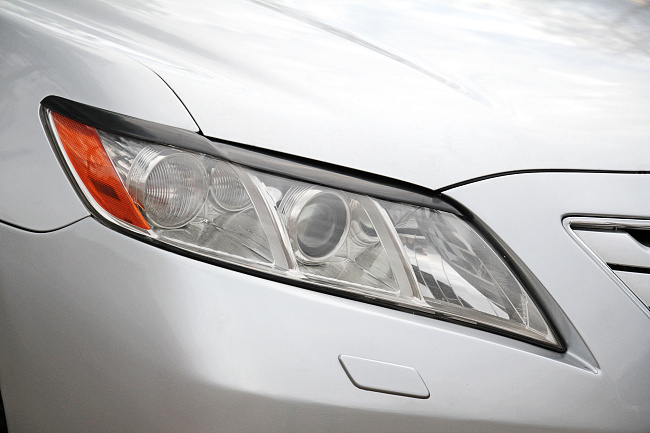 картинка Toyota Camry V40 (рестайлинг) 2009—2011 Накладки на фары (реснички) укорочен. компл.-2 шт. магазин  StreetTuning 