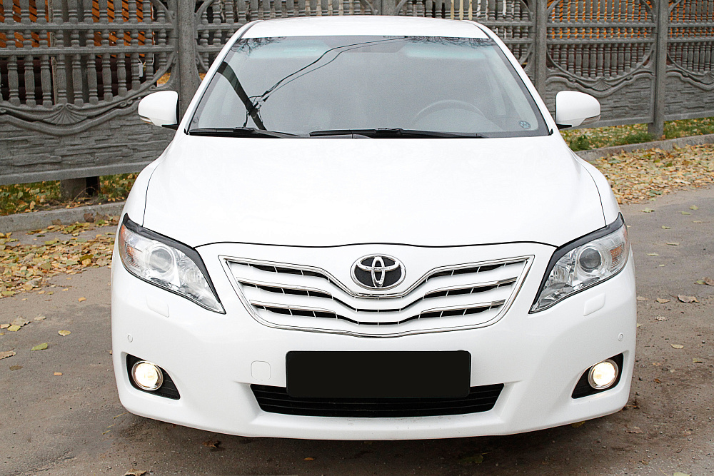 картинка Toyota Camry V40 (рестайлинг) 2009—2011 Накладки на фары (реснички) компл.-2 шт. от магазина  StreetTuning