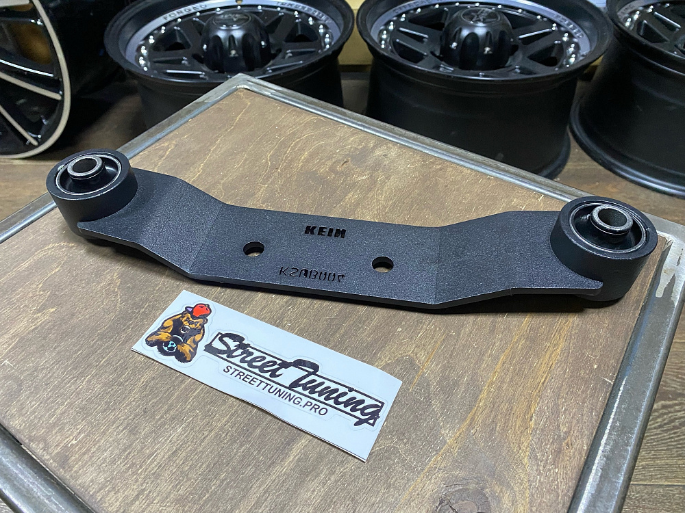 картинка Опора заднего редуктора для Subaru Impreza GD, WRX,STI от магазина  StreetTuning